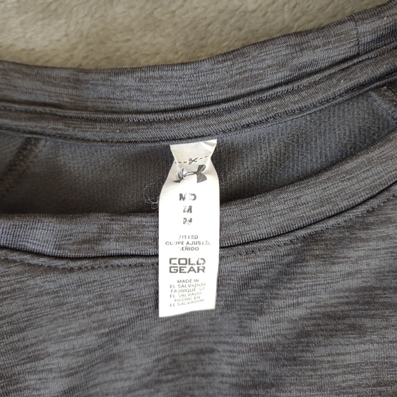Women's Grey Under Armour ColdGear Fitted Long Sleeve Crewneck Shirt - Picture 9 of 9